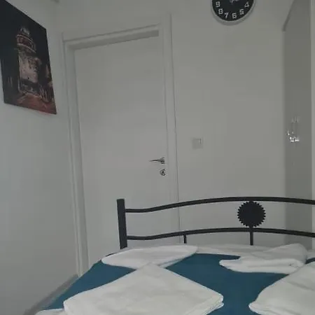 Volter Group Misir Bugdayi Taksim דירה