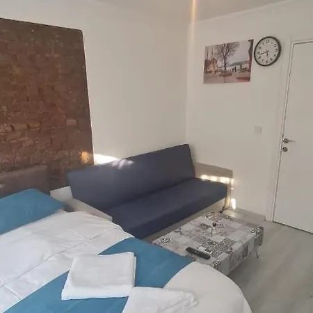 Volter Group Misir Bugdayi Taksim * איסטמבול
